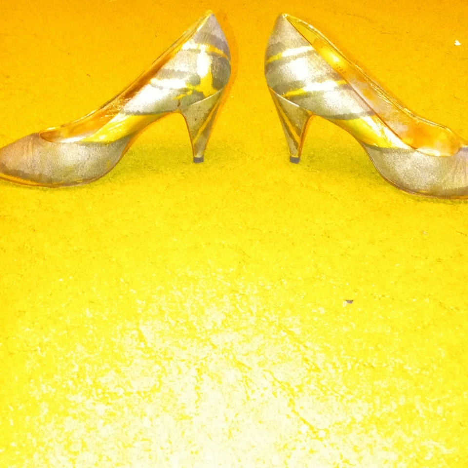 Zapatos de tacón alto para mujer Foto 2 de 4