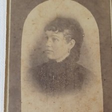 Antique Cabinet Card Photo Lady with Plesant Expression