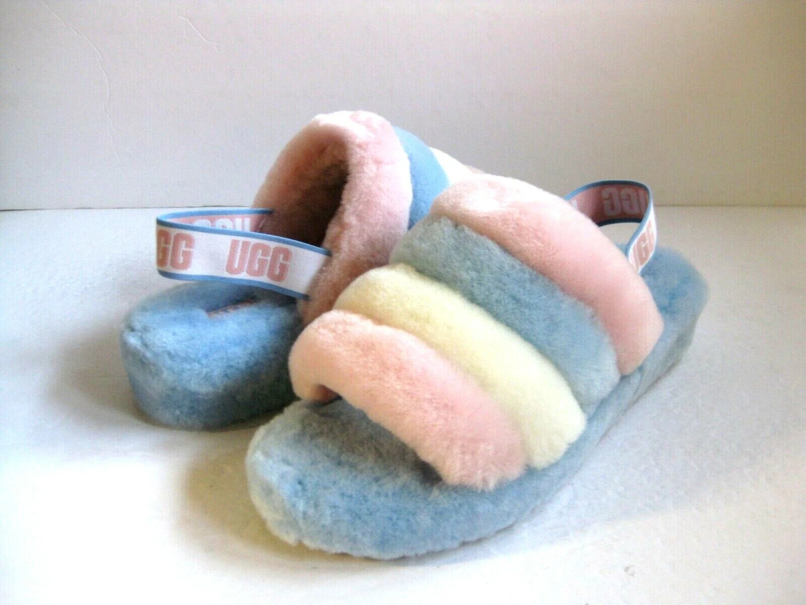 UGG FLUFF YEAH SLIDE SANDALO DONNA PRIDE RIGHE US 5 UK 3 EU 36 JP 22