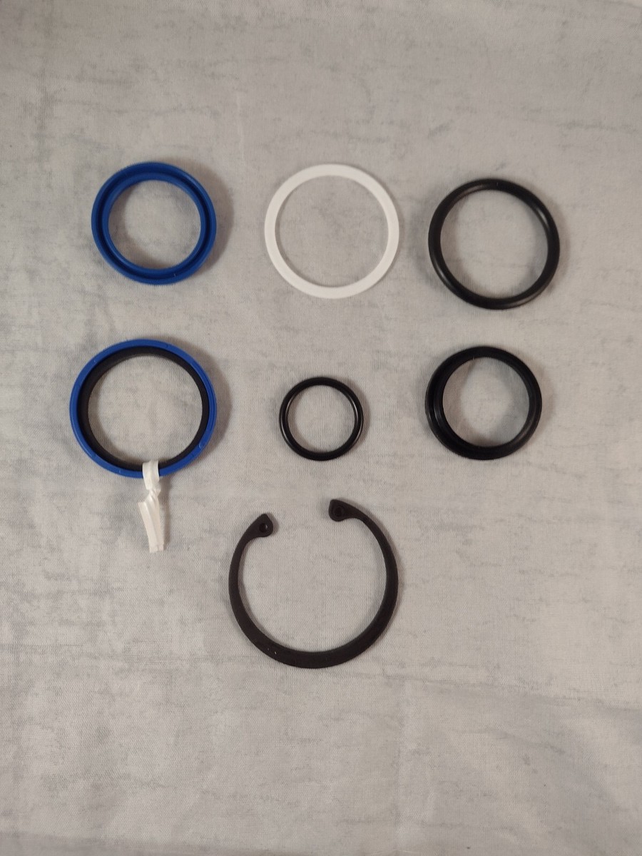 Aftermarket Cylinder Seal Kit 441622 1-1/2