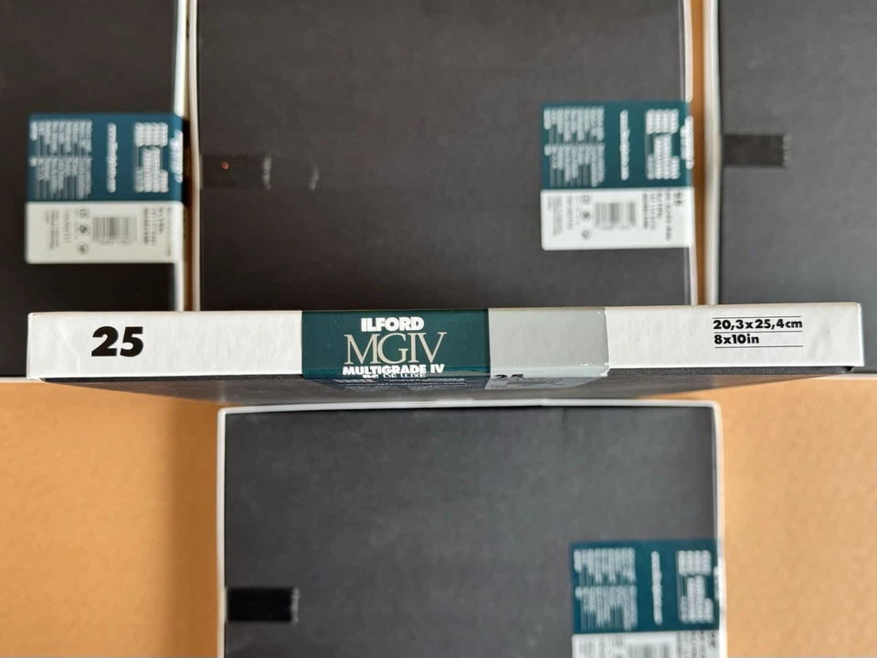 PAPEL FOTOGRÁFICO ILFORD 8X10 MGIV MULTIGRADO IV RC DELUX PEARL 5 cajas 25 Ea NUEVO EN CAJA Foto 3 de 4