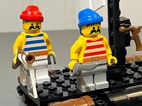 Lego - Pirates I - Castaway's Raft #6257 COMPLETE!