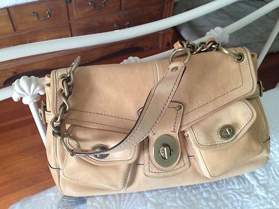 Gorgeous Coach Legacy 65th Anniv. Ed. Leigh #11128 CAMEL | eBay Gorgeous Coach Legacy 65th Anniv. Ed. Leigh #11128 CAMEL | eBay