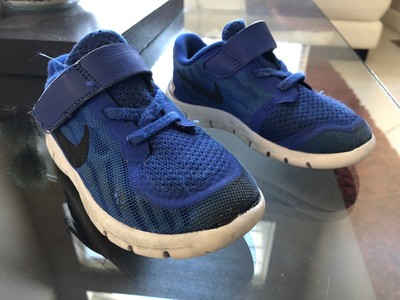 nike free run velcro