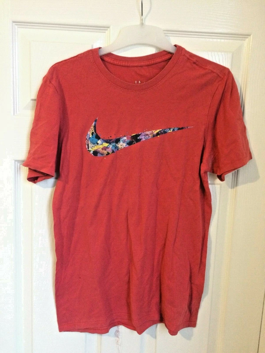 Nike t shirt sales red tick