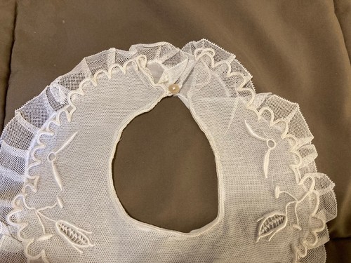 VINTAGE! Lot 4 LACE BABYDOLL DRESS Material COLLAR TRIMS EYELET Lace Needlework - Picture 6 of 21
