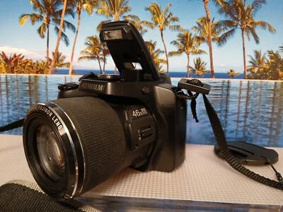 Fujifilm FinePix S8500 Digital Bridge Camera 46 x Zoom Full HD + 8GB SD CARD - Bild 1 von 4