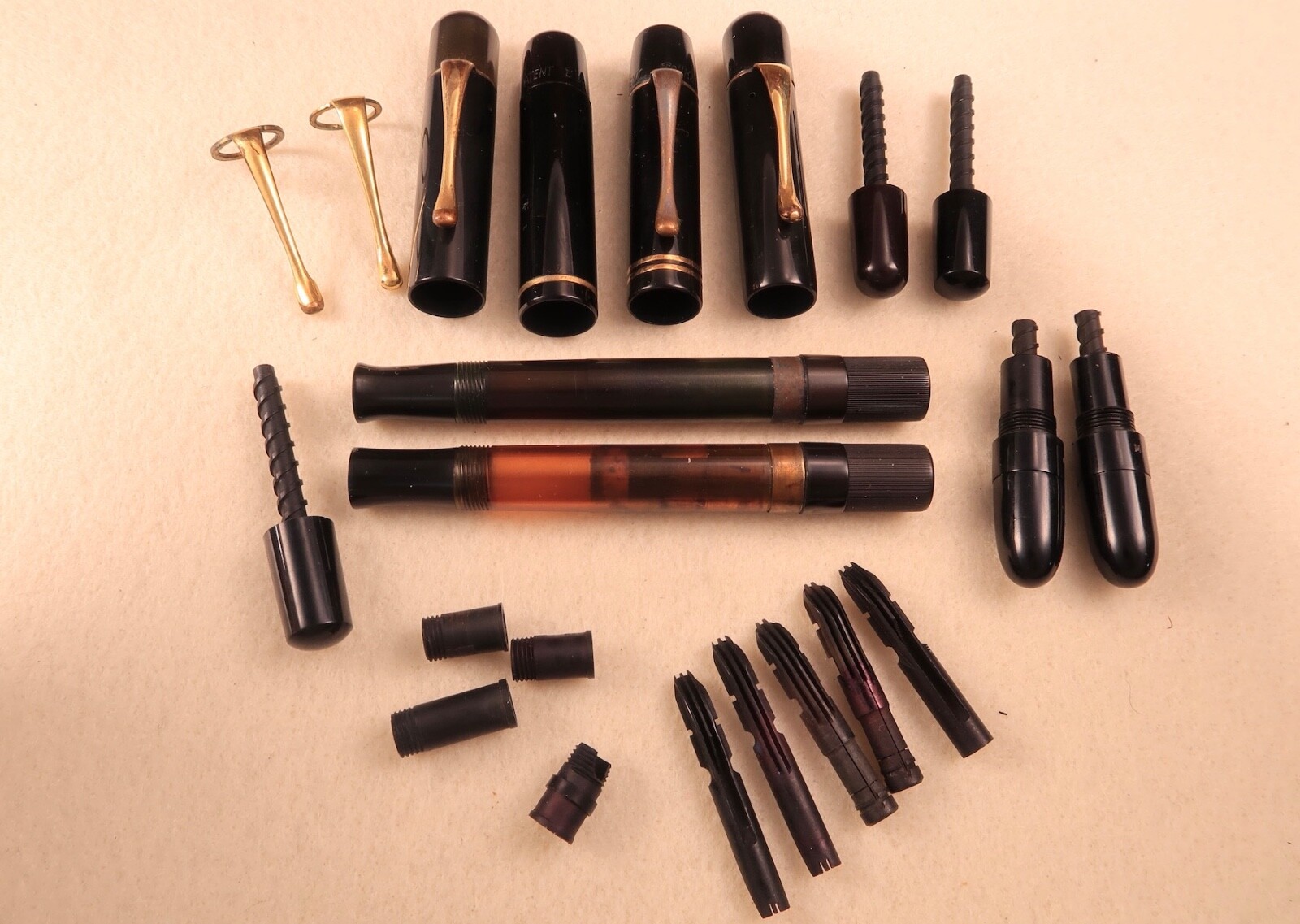 Nice Grouping of Miscellaneous Vintage Pelikan Fountain Pen Parts PEL