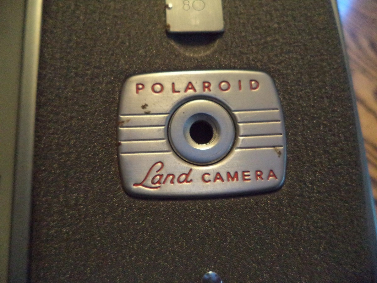 Vintage Polaroid Model 80A Land Camera with BC Flash Model Vintage Polaroid Model 80A Land Camera with BC Flash Model