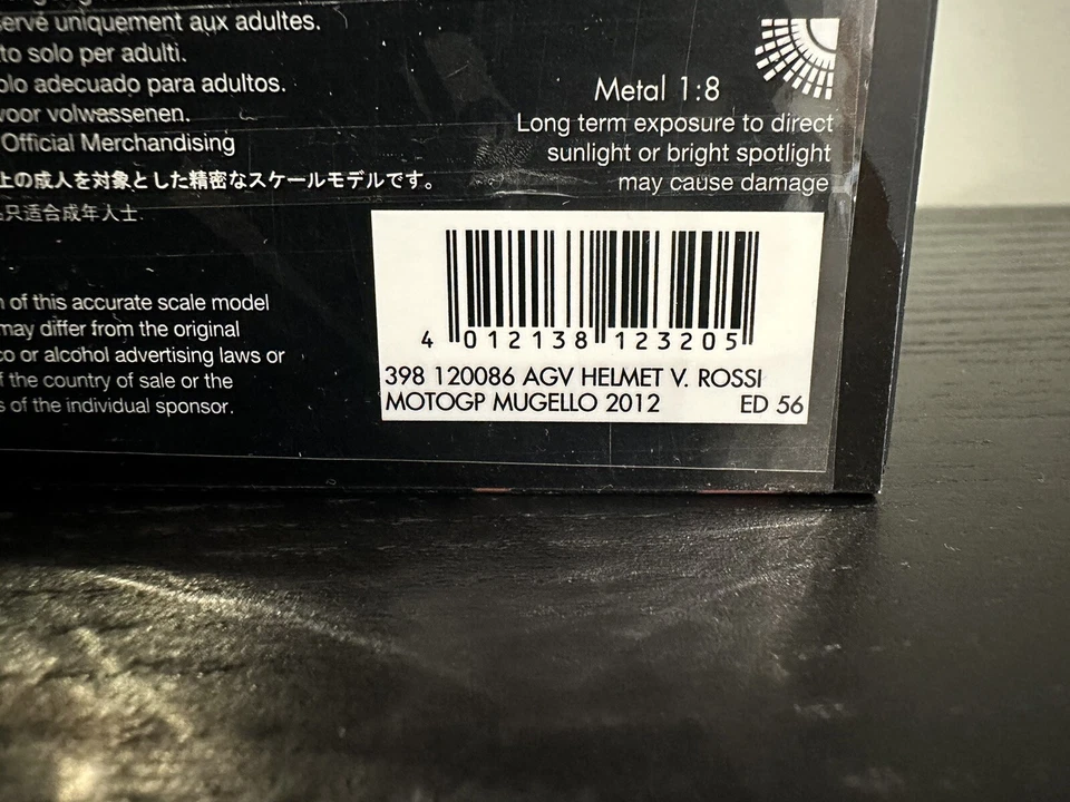 MINICHAMPS V ROSSI HELMET MUGELLO 2012 1:8 SCALE 398 120086 - Image 3 of 3