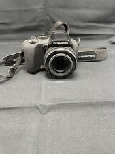 Olympus SP Series SP-560 UZ 8.0MP Digital Camera Black For Parts Powers On