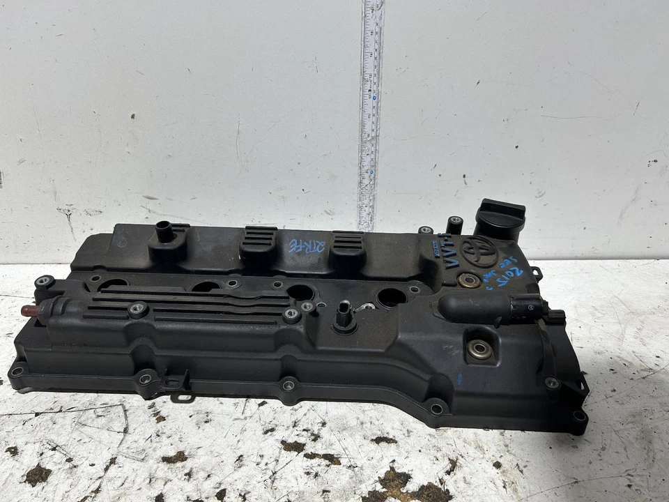 Toyota Hilux Rocker Cover TGN121 09/2015-Current - image 3 of 4