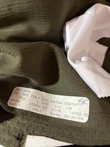 Vntg Loden Green Poly Crepe Fabric 1.5yds x 56" W Crinkle Med-Heavy Weight Drape - Picture 8 of 8