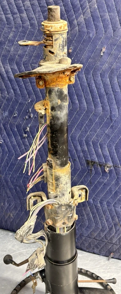 73 Chevy El Camino A/T Column Shift Non Tilt Steering Column W/Wheel W/Key OEM Foto 2 de 4