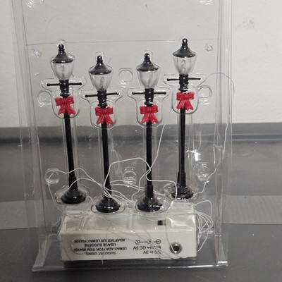 Lemax Lantern Street Lamps Set of 4 Christmas Village Vintage Battery Operated