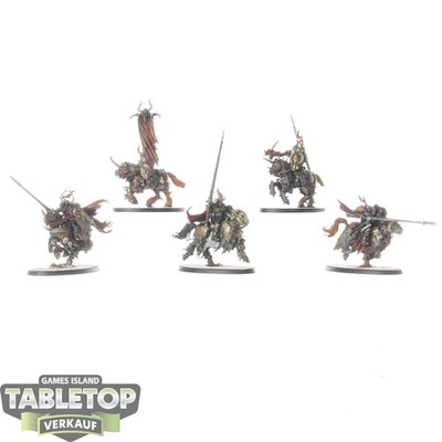 Slaves to Darkness - 5 Chaos Knights - bemalt