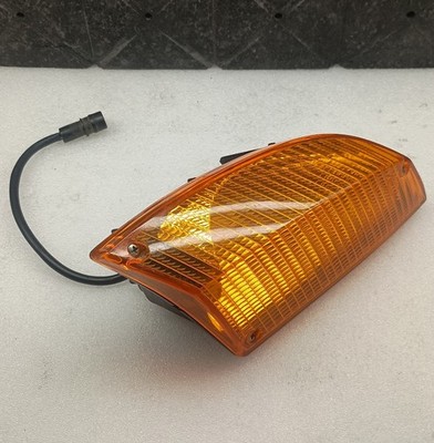 BMW New Original Hella E24 635CSI Left Turn Park Light Signal Assembly 1381384
