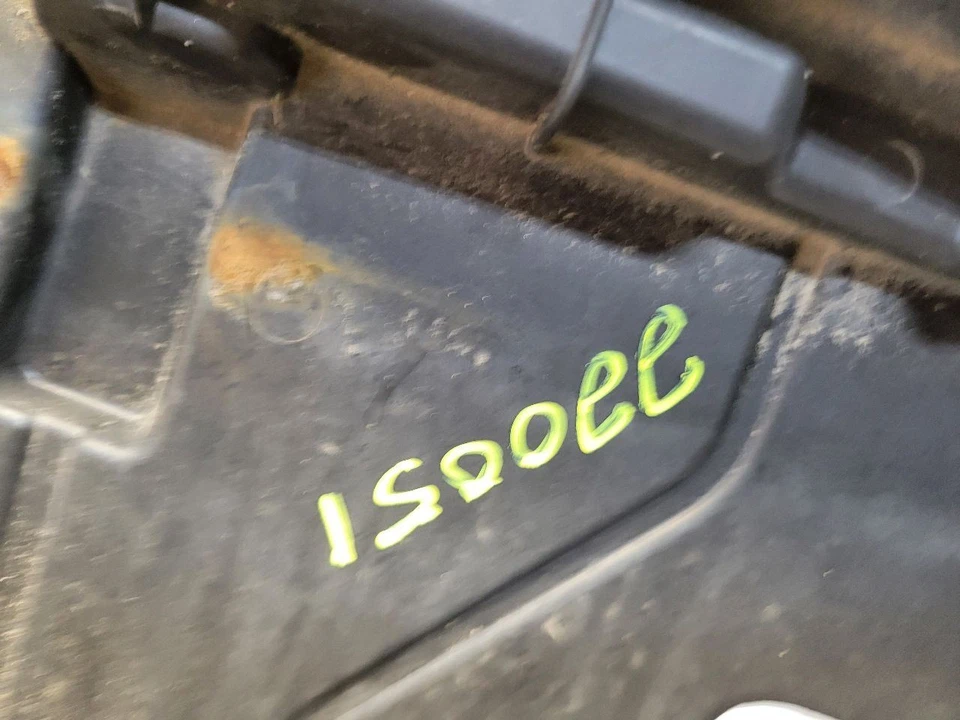 Ford Fusion HS73-8475-AE 2017 obturador activo con aire Foto 3 de 4