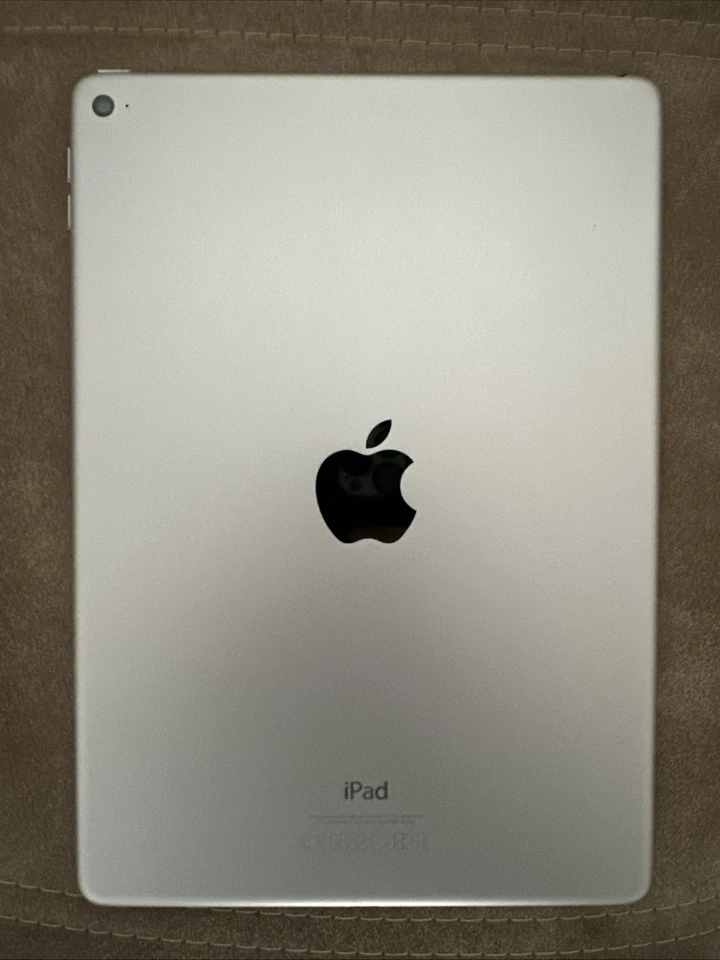 Apple iPad Air 2 128GB, WLAN, 24,64 cm, (9,7 Zoll) - Spacegrau - TOP - Bild 2 von 3