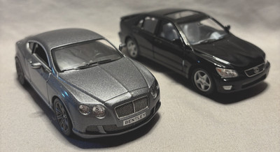 Lot of 2 Kinsmart Luxury cars Bentley Continental & Lexus IS 300
