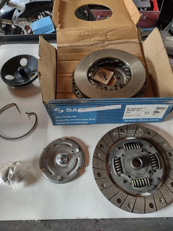 SACHS K70128-02 Clutch Kit For 94-02 Volkswagen Cabrio Golf Jetta — 第 2/4 张图片