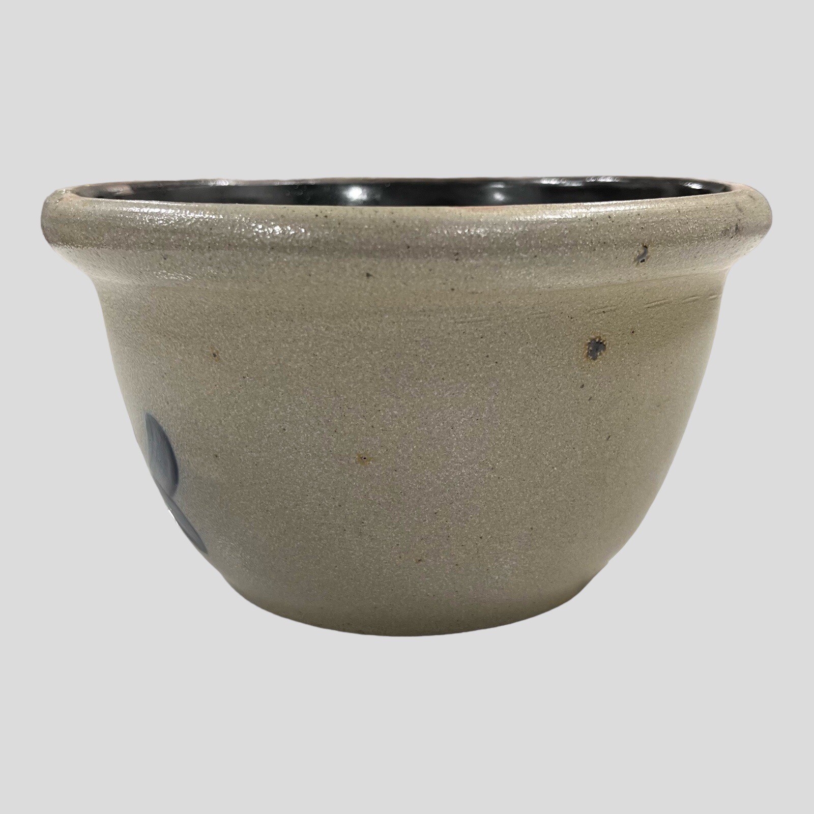 Rowe Pottery Works Medium Salt Glazed Mixing Bowl 8” Diameter Blue Heart 1994