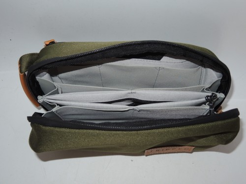 TRIPPED Travel Gear Tech Bag Organizer - Small Electronics Green - Photo 2 sur 3