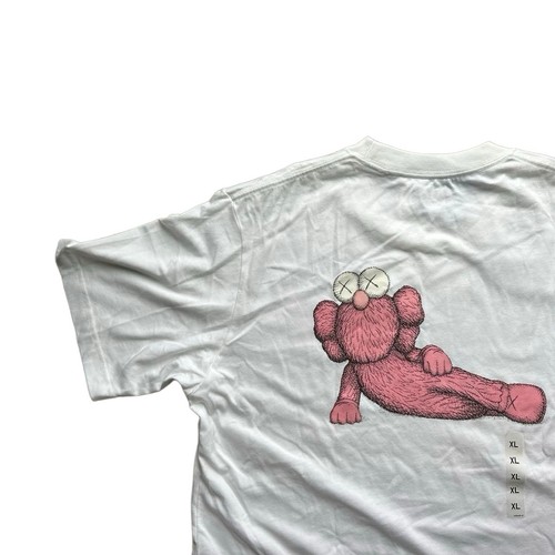 Uniqlo U lemaireT KAWS T-Shirt XL Unused Tag Cotton Graphic