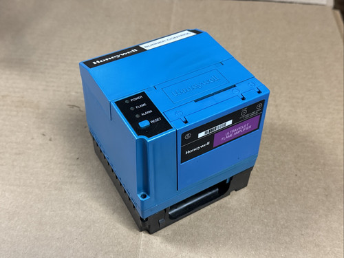 Honeywell RM7823 A 1016 Brennersteuerung mit UV-Flammenverstärker SCHNELLER VERSAND - Bild 1 von 8
