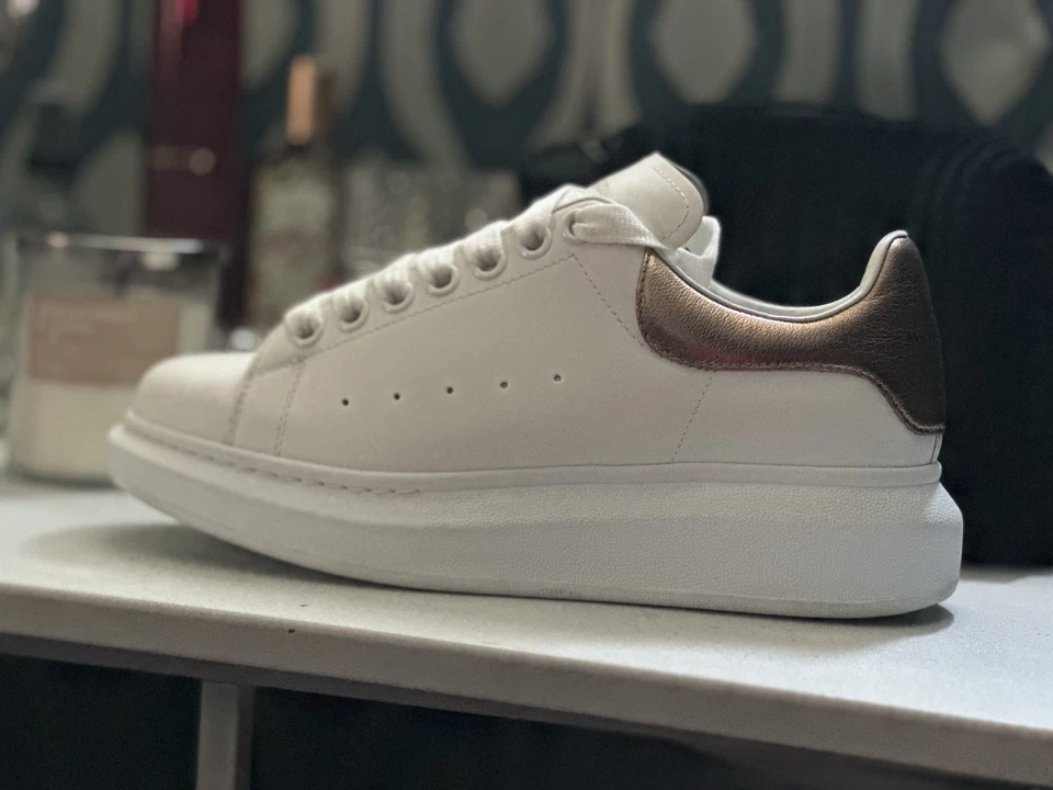 Alexander McQueen 超大款运动鞋-白色带金属玫瑰金高跟鞋 38 码 — 第 2/3 张图片