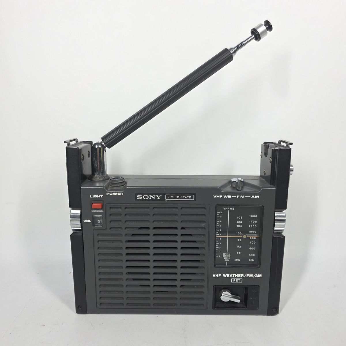 Vintage Sony Solid State Radio TFM-8100W Portable Weather AM Vintage Sony Solid State Radio TFM-8100W Portable Weather AM