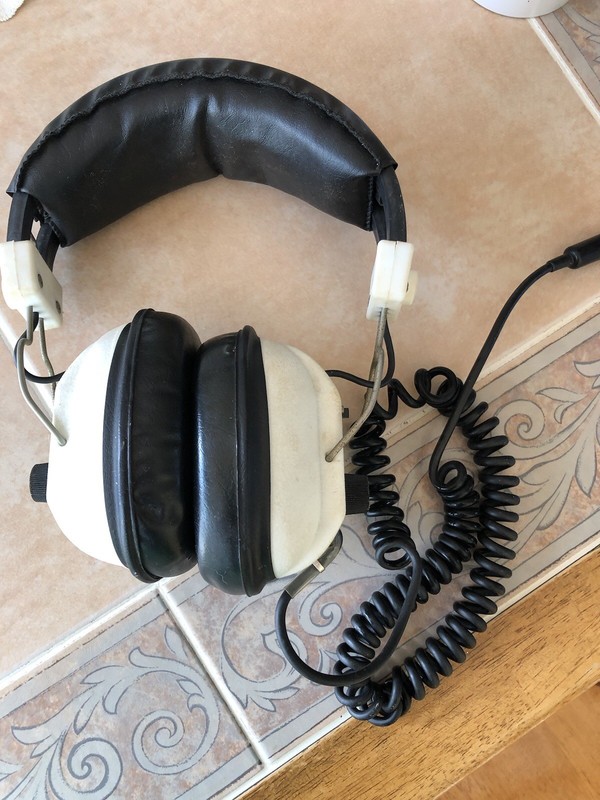 Vintage White Mura SP-202 Headphones Made in Japan - Untested