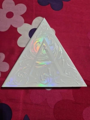 Kat Von D Alchemist Holographic Palette - Image 1 of 4