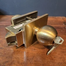 Corbin Russwin Storeroom Unit Lock 1 3/4 Thick, 2 3/4 BS, RH In Double Latch!