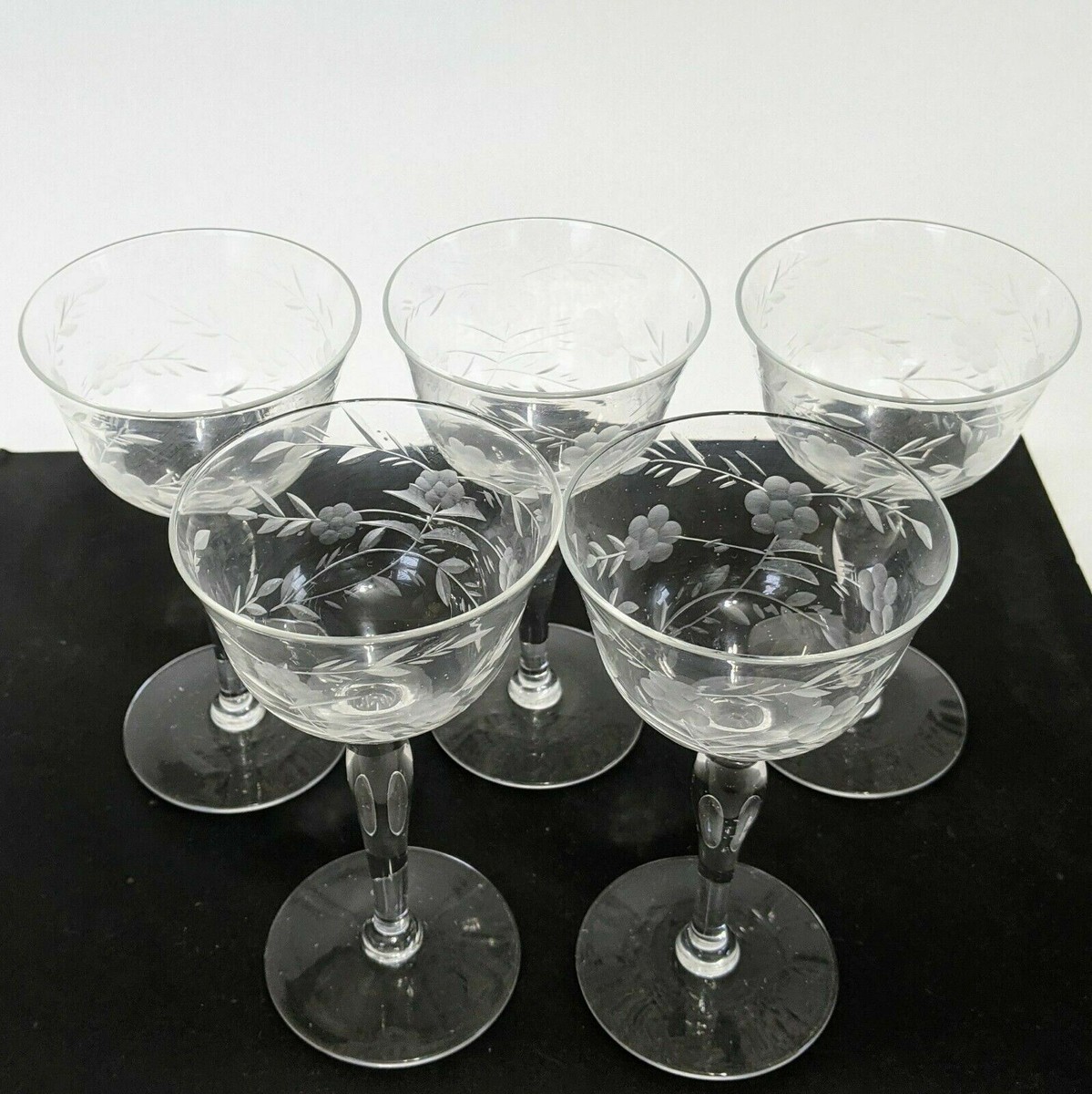 硝子ピストル置物CristalleriesedeChampagne 5 Antique Victorian Era ETCHED champagne Glasses Floral Cut