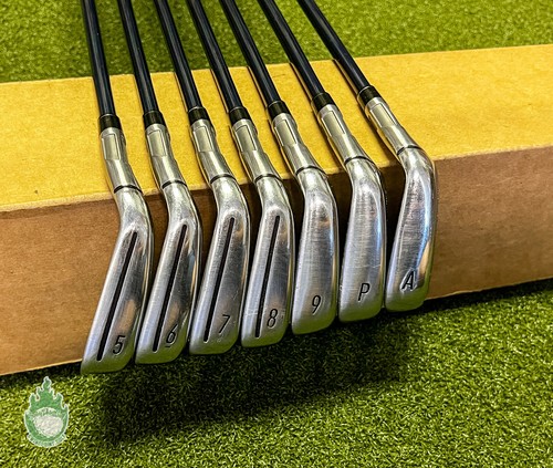 Used RH TaylorMade Sim 2 Max Irons 5-PW/AW Ventus 5-A Senior Graphite Golf Set - Picture 2 of 11