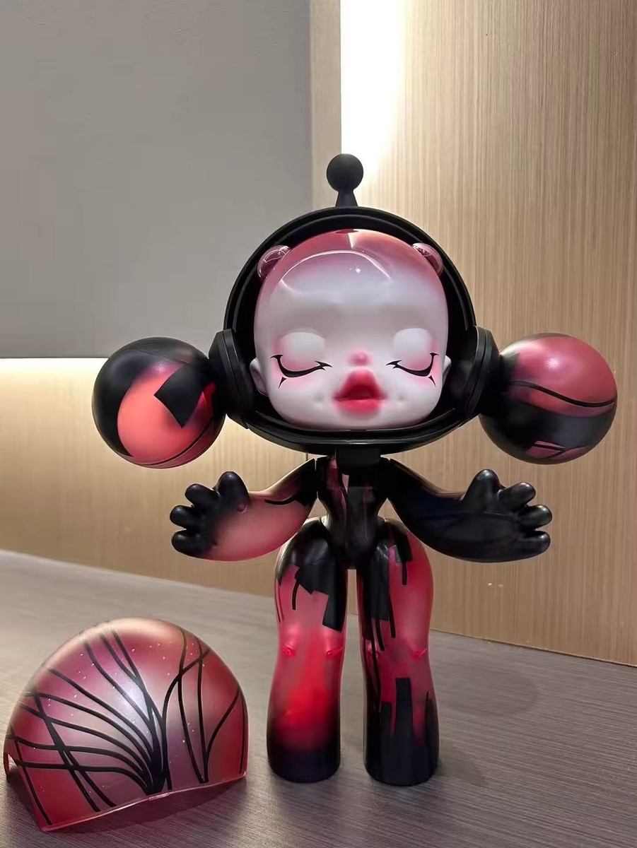 Pop Mart Mega Α Skullpanda Red Crystal 400% Unopened 100