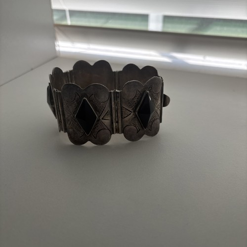MEXICO 925 Silver  Vintage Diamond Shape Black Onyx Panel Bracelet  BT7511