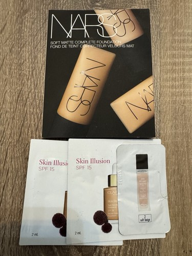 Konvolut Foundation Proben für helle bis mittlere Haut, inkl. NARS und Sisley