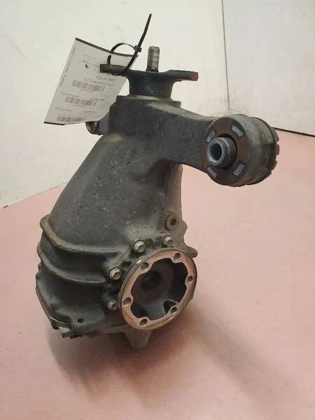 2001-2005 Lexus GS430 Rear Axle Differential Carrier Assembly 3.266  Ratio OEM - Изображение 2 из 4