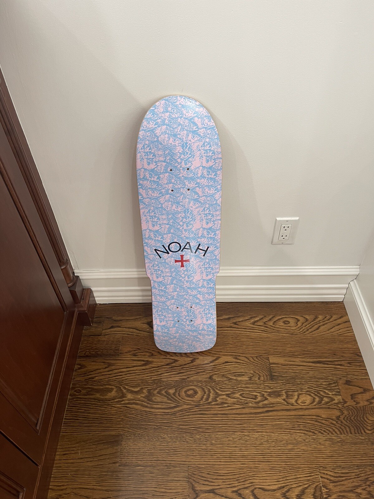 Noah Skateboard Deck Enjoy Life-image