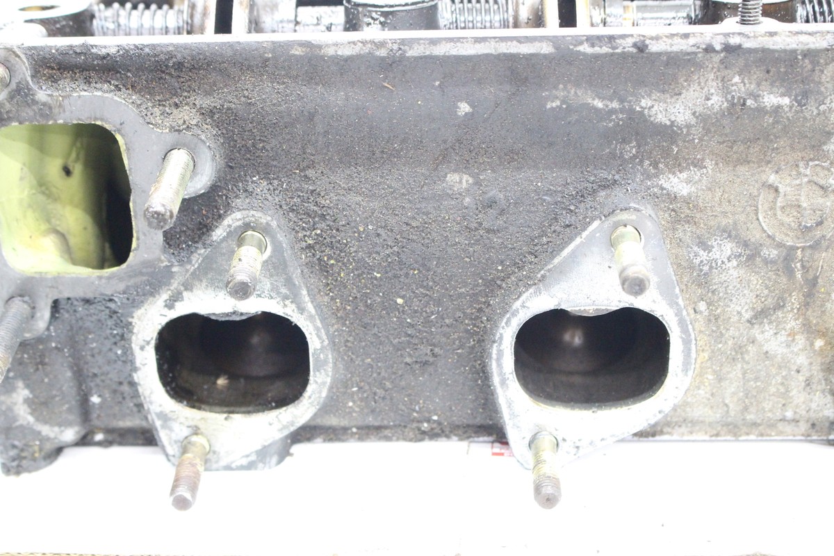 Damaged 75-88 BMW E24 E23 E28 M30 6-Cyl Engine Cylinder Head with 