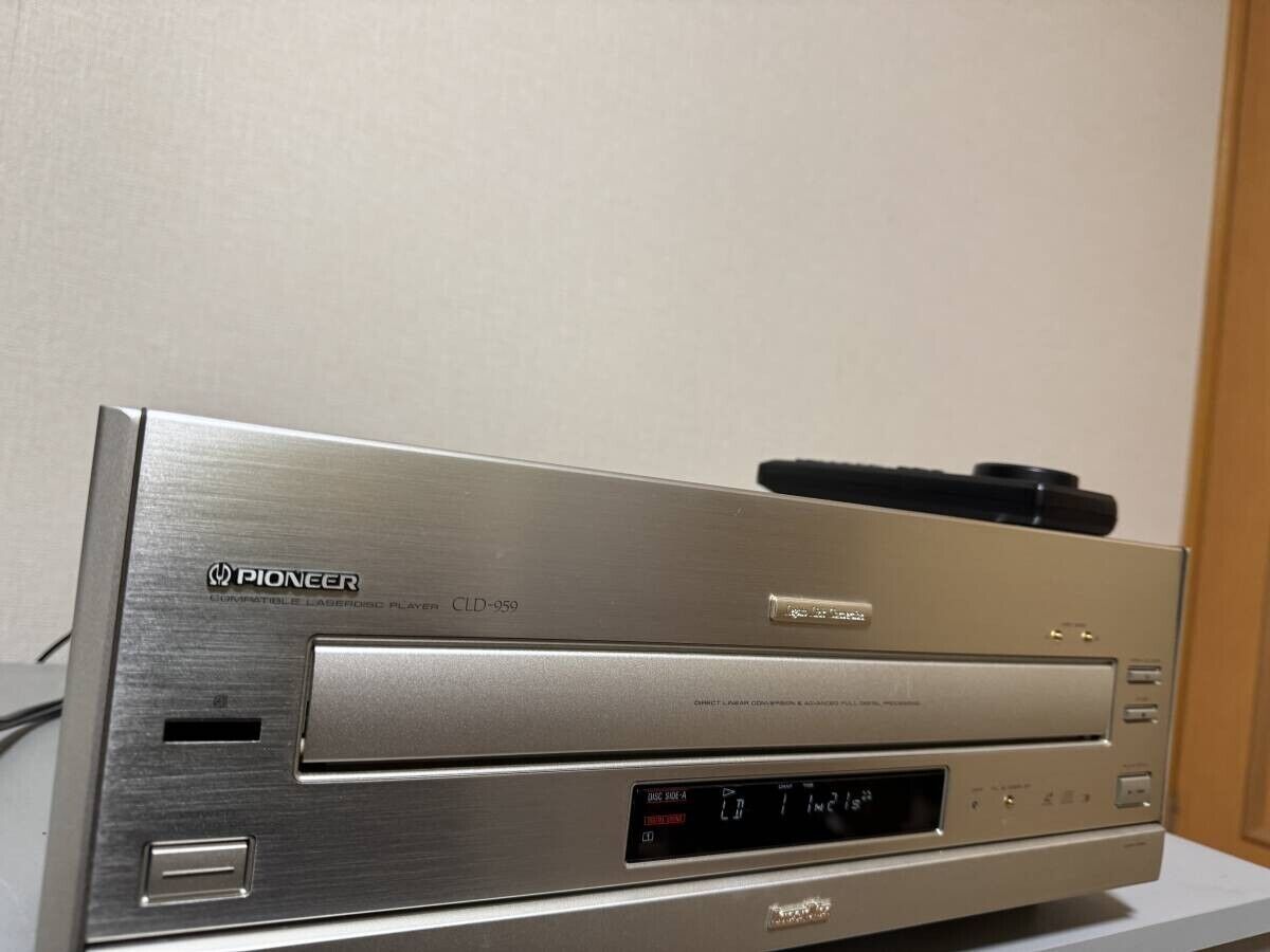 s-l1200.jpg s-l1200.jpg