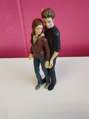 Twilight Hallmark Keepsake Christmas Ornament Edward And Bella 2010 
