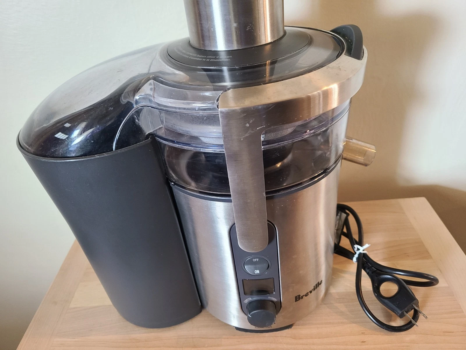 Breville Juice Fountain BJE510XL Centrifugal Fruit Veg Juicer 5 Speed 900W