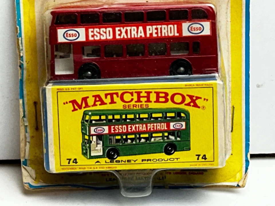 Matchbox No. 74 Esso Extra Petrol Double Deck Bus, Blisterpack - Image 3 of 4