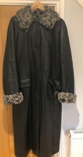Vintage 90s Italian Full Length Black Leather Coat Detachable Fur Collar/cuff