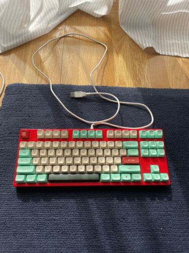 FILCO Majestouch 2 FILCKTL15 Keyboard with DROP MT3 Jukebox Keycap Set