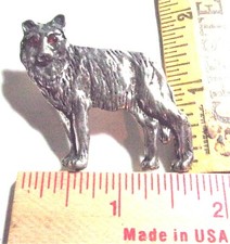 wolf pin collectible old biker vest hat pinback canine dog memorabilia