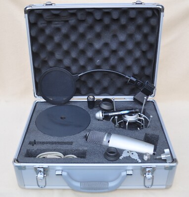 Samson CO3U USB Studio Kondensator Mikrofon mit Ständer im Koffer Podcast Set